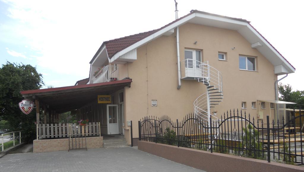 Penzion Kaplna Exterior photo